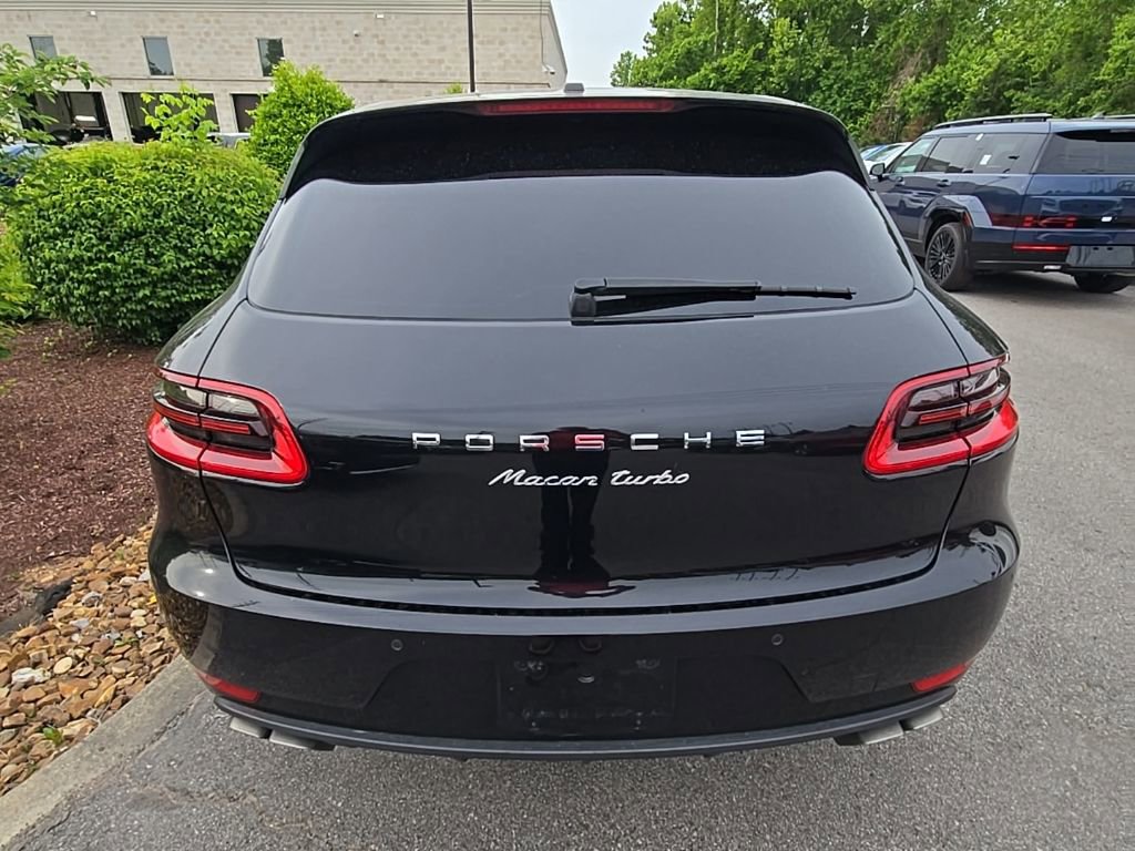 Used 2015 Porsche Macan Turbo AWD/4WD image 7
