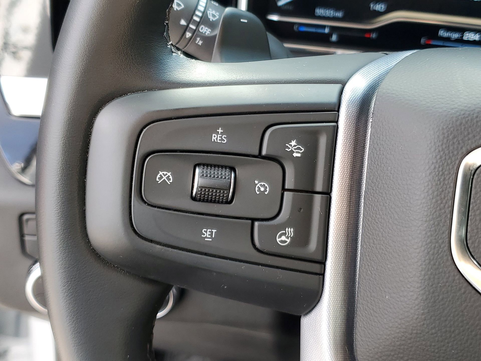 Used 2024 GMC Sierra 1500 SLT w/ SLT Premium Plus Package image 21