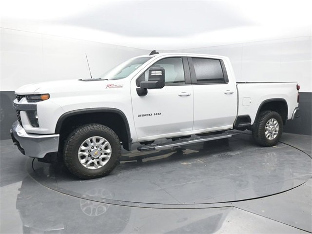 Used 2023 Chevrolet Silverado 2500 LT w/ Convenience Package image 2