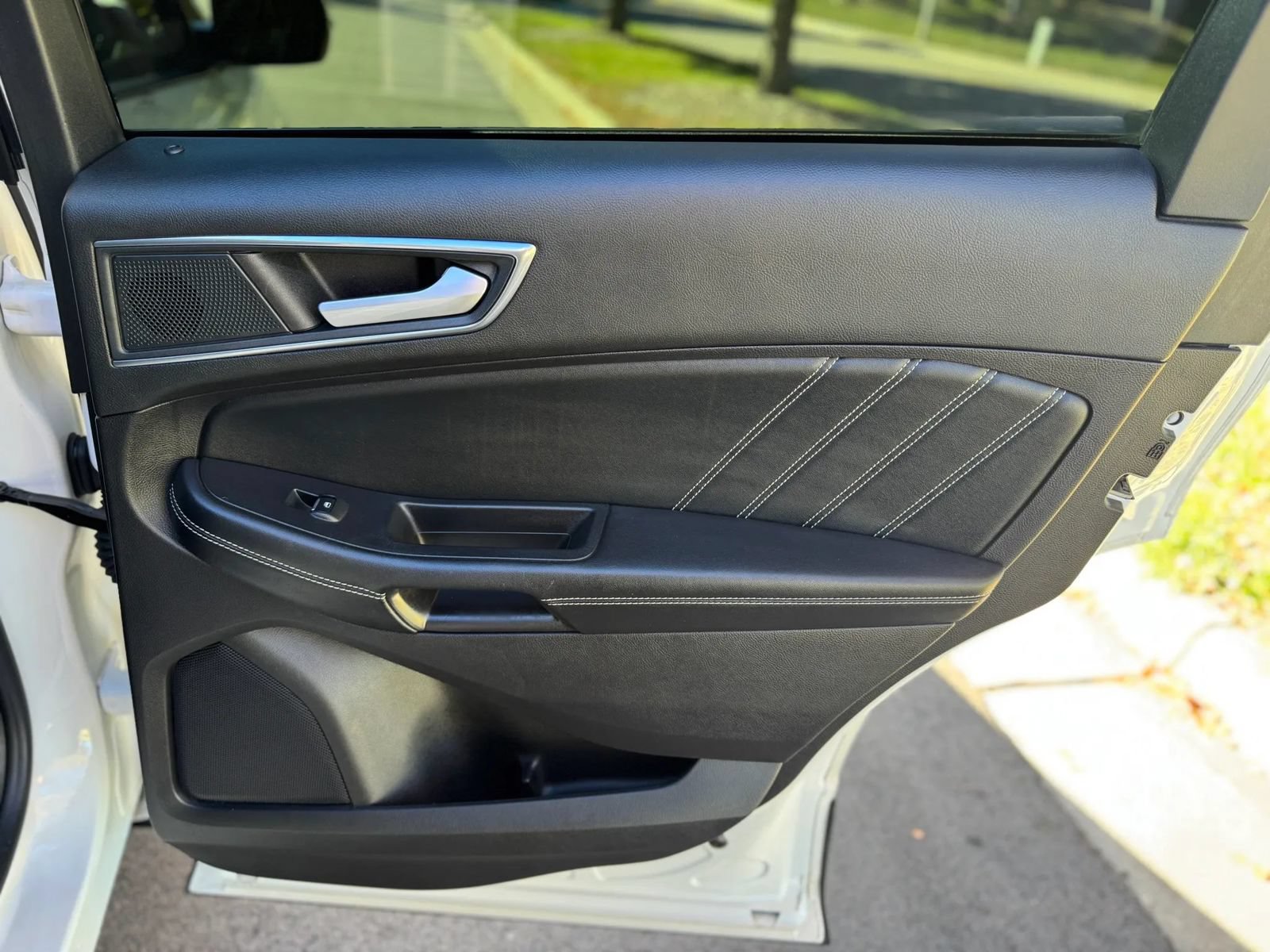 Used 2020 Ford Edge ST w/ Equipment Group 401A AWD/4WD image 14