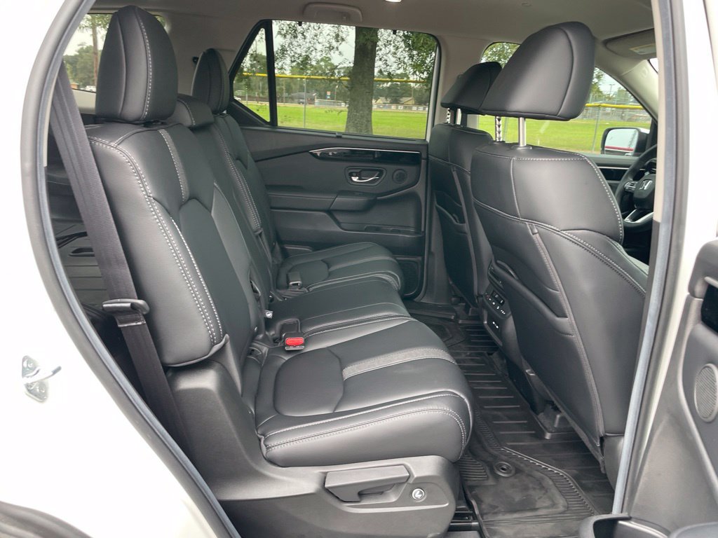 Used 2025 Honda Pilot EX-L image 15