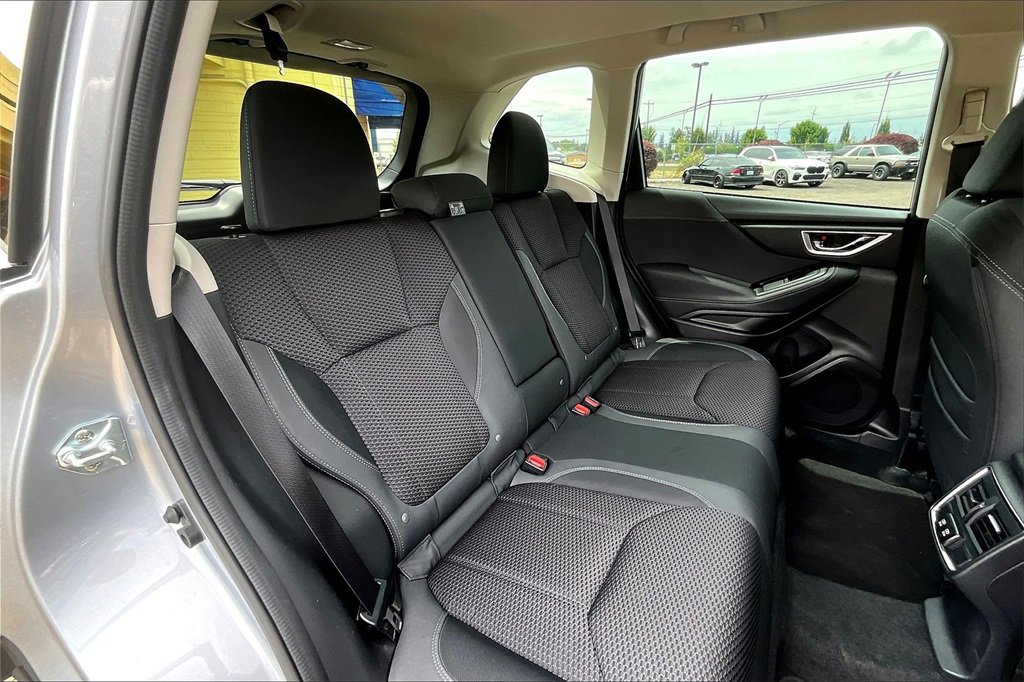 Used 2024 Subaru Forester Premium image 20