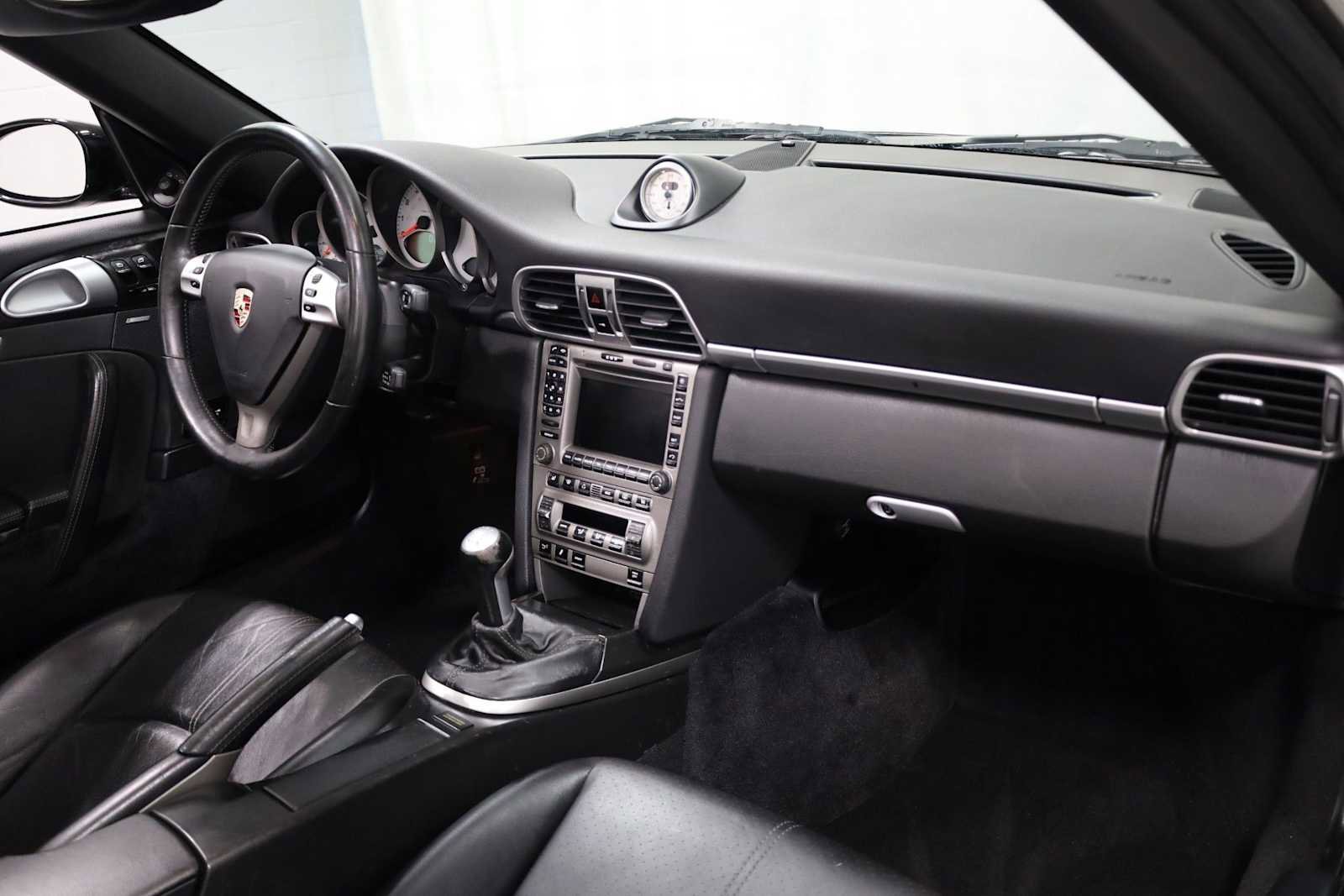 Used 2007 Porsche 911 Carrera S image 6