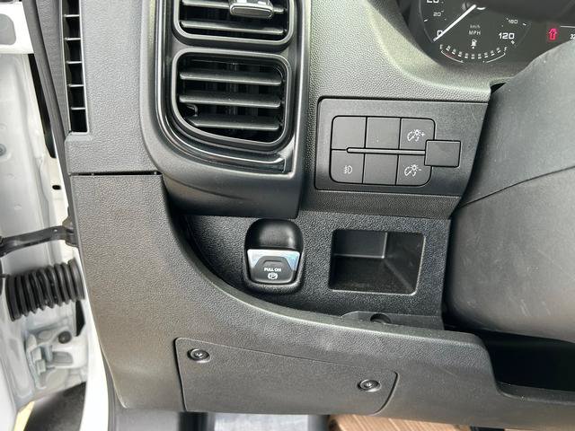 New 2024 RAM ProMaster 1500 w/ Convenience Group FWD image 16