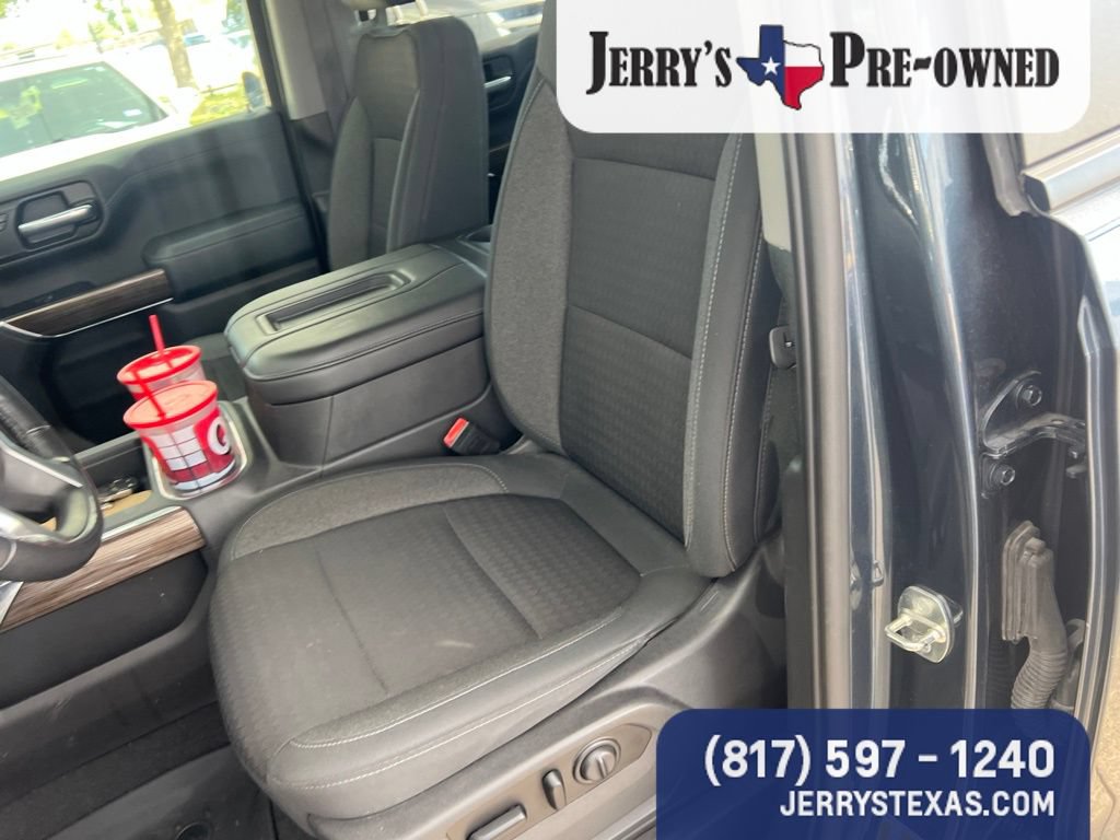 Used 2020 Chevrolet Silverado 1500 RST w/ Texas Edition AWD/4WD image 9