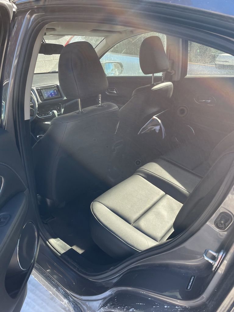 Used 2017 Honda HR-V EX-L image 10