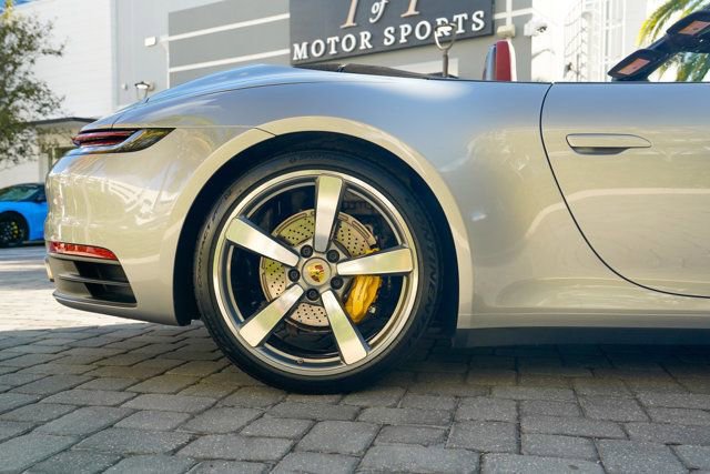 Used 2021 Porsche 911 Carrera image 29