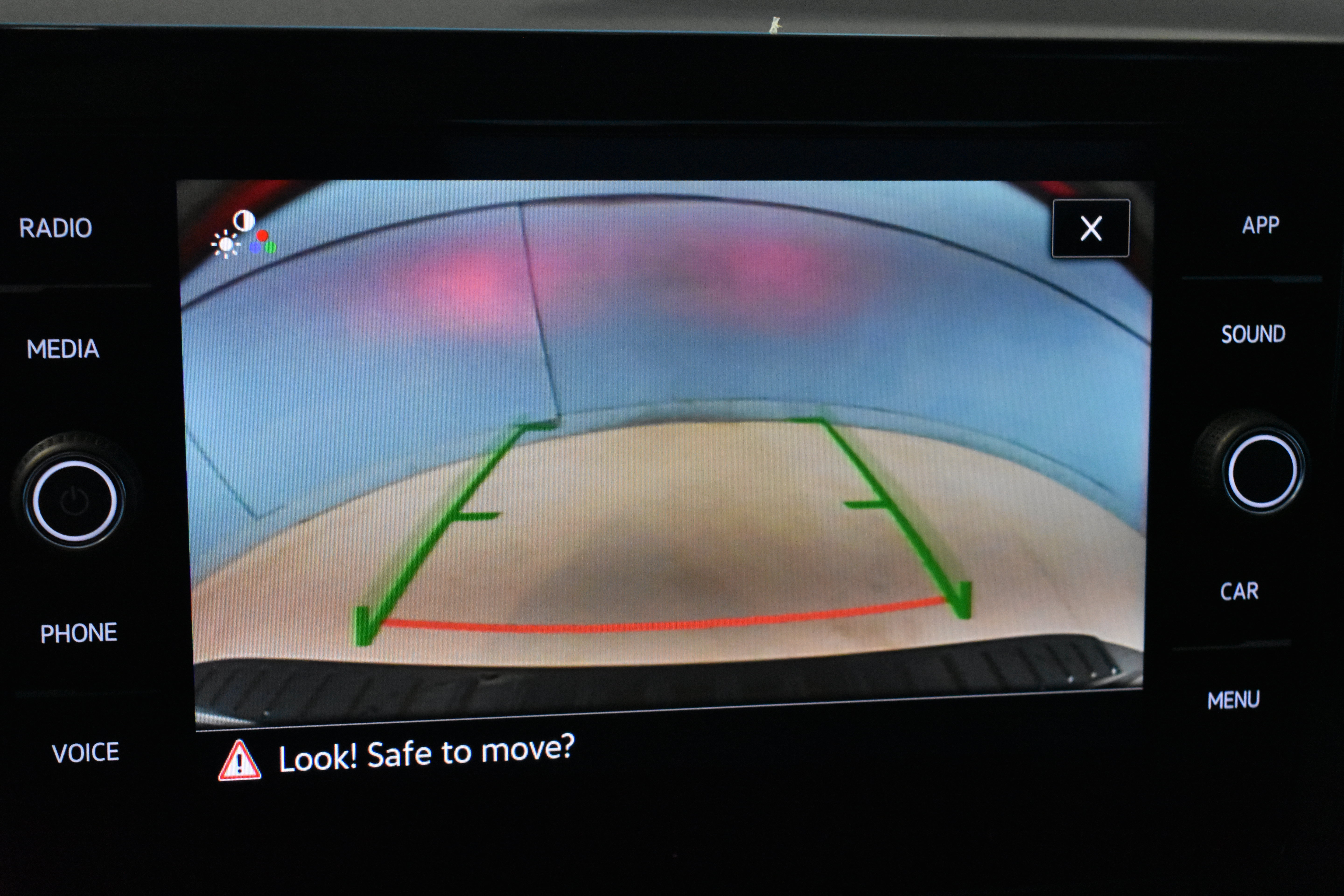 New 2026 Volkswagen Jetta SE FWD image 10
