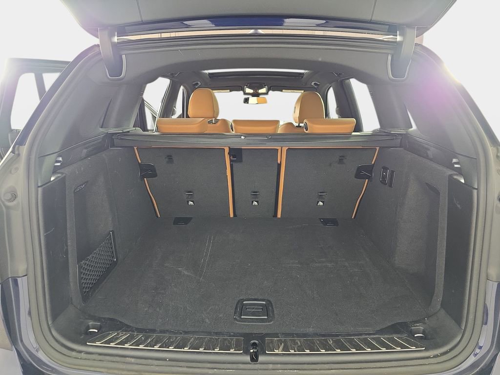 Certified 2023 BMW X3 xDrive30i w/ M Sport Package image 13