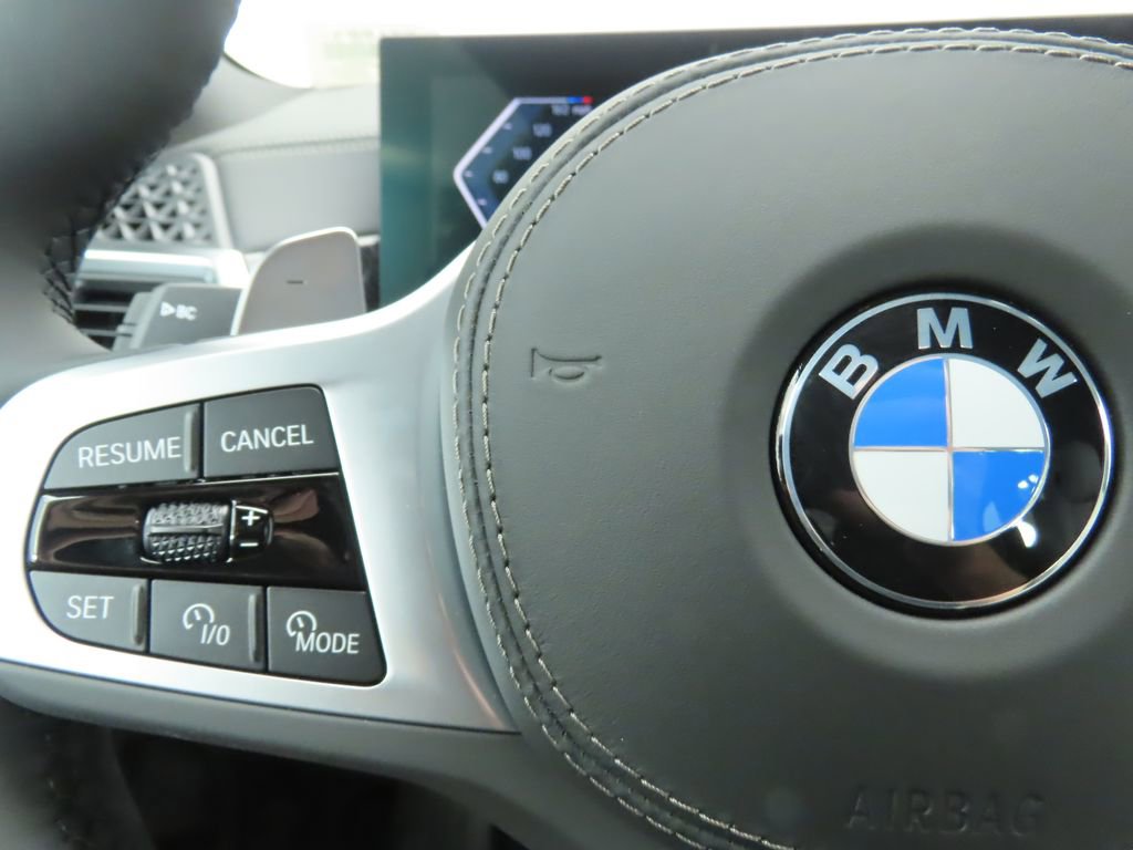 New 2026 BMW X5 sDrive40i w/ M Sport Package image 11