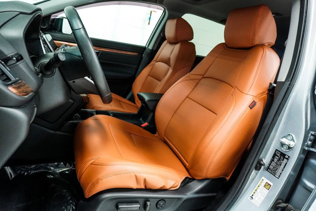 Used 2019 Honda CR-V Touring image 6