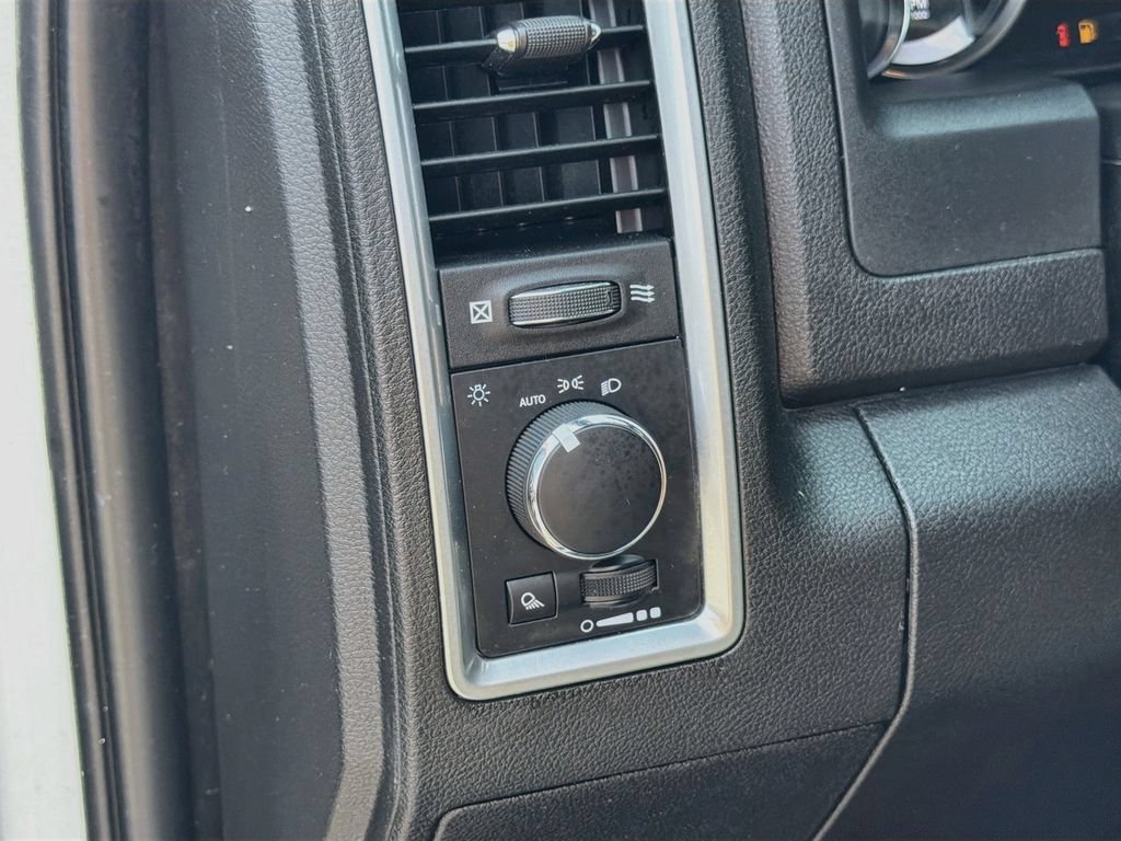 Used 2021 RAM 1500 Warlock AWD/4WD image 10