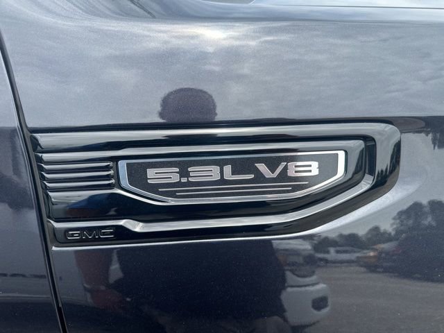 Used 2024 GMC Sierra 1500 Elevation w/ LPO, Elevation Black Package image 9