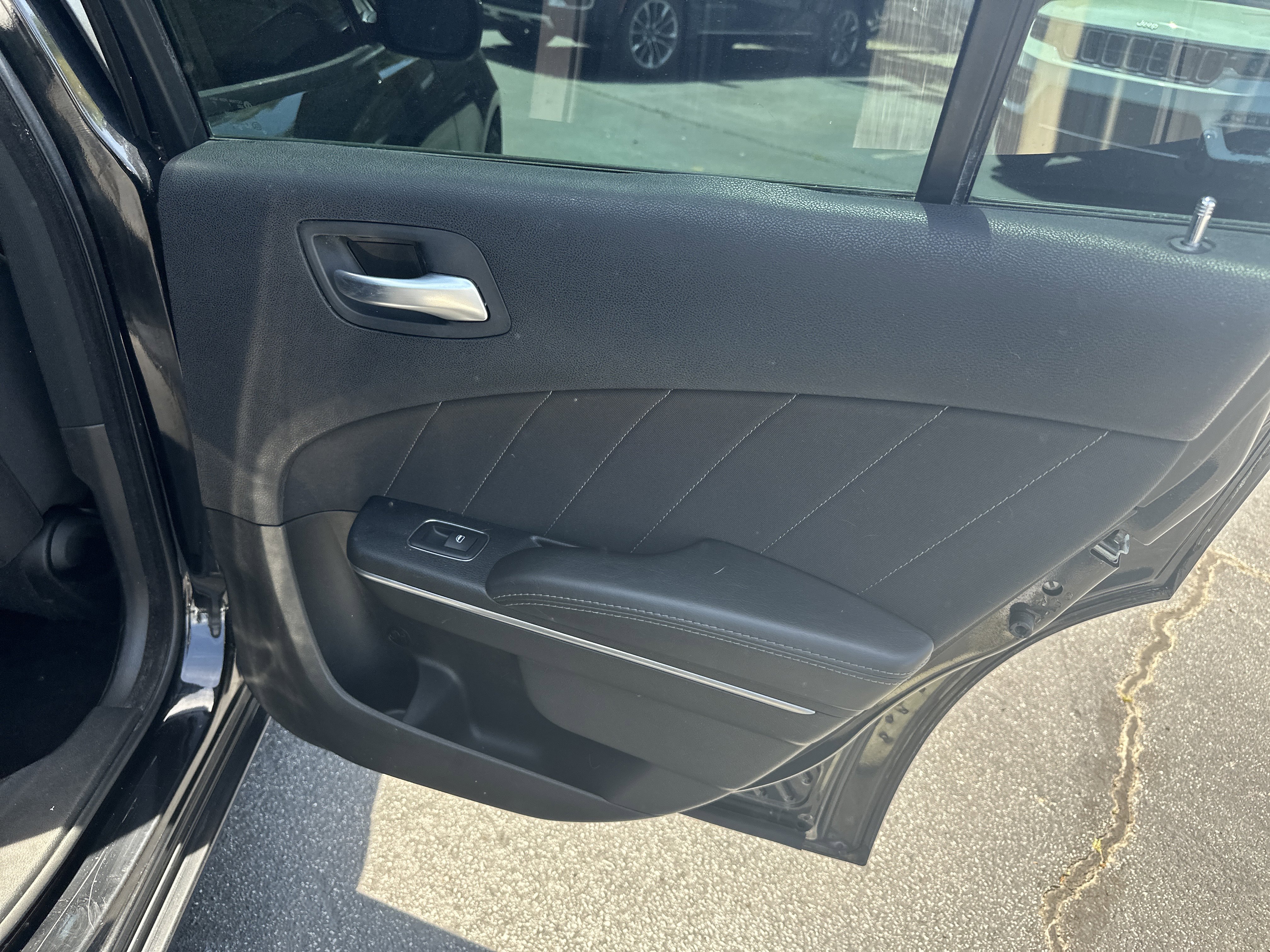 Used 2018 Dodge Charger R/T RWD image 19