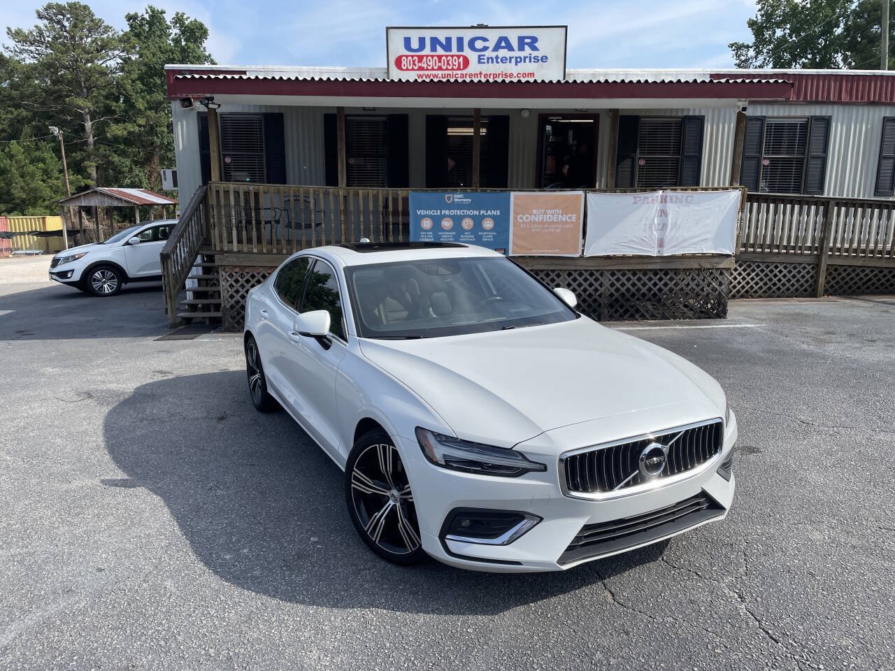 Used 2021 Volvo S60 T5 Inscription AWD/4WD image 1