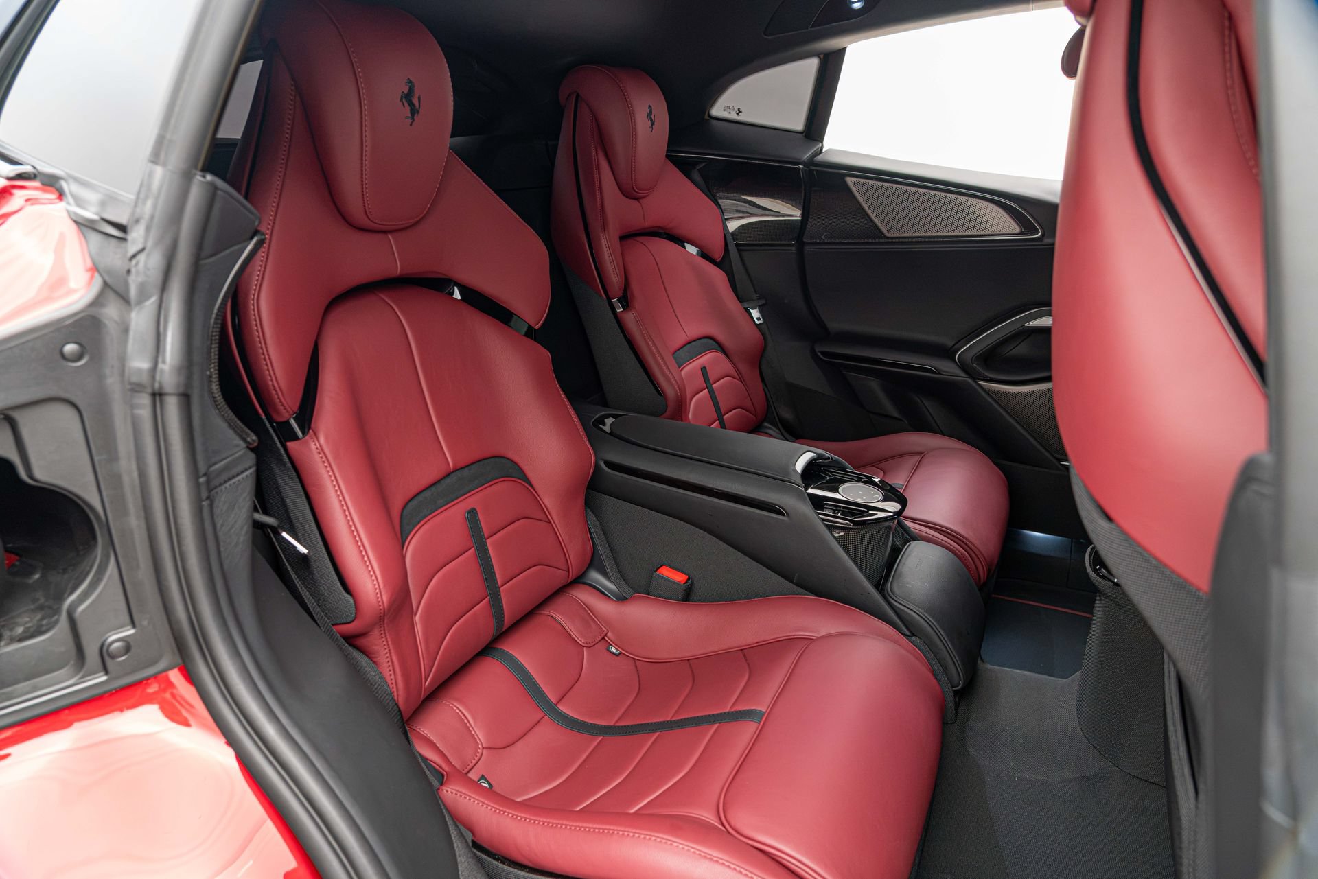 Certified 2026 Ferrari Purosangue AWD/4WD image 29