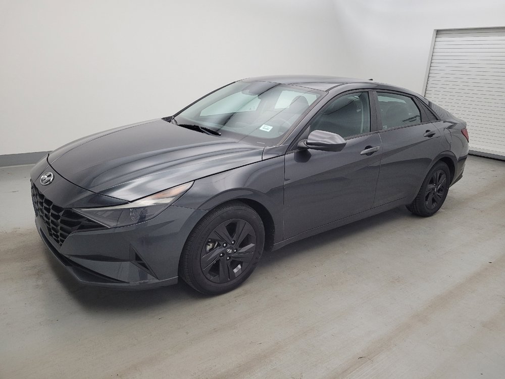 Used 2021 Hyundai Elantra SEL w/ Convenience Package FWD image 2