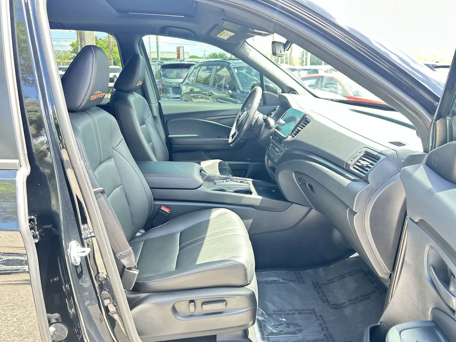 Certified 2025 Honda Ridgeline TrailSport image 14