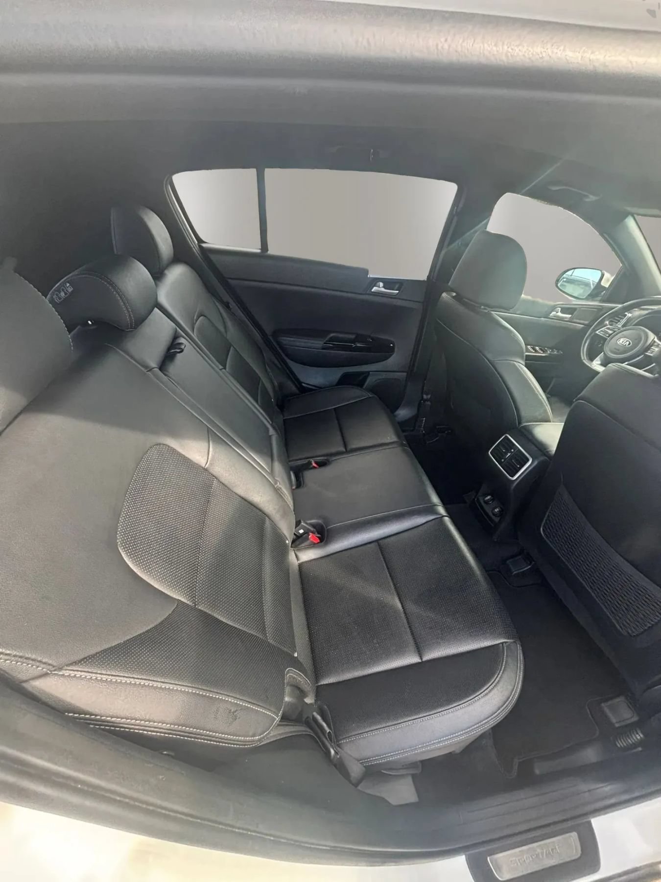 Used 2022 Kia Sportage Nightfall Edition w/ Nightfall Fwd Premium Package image 21