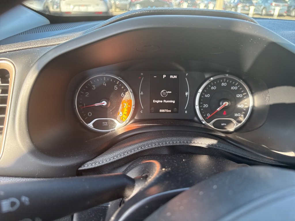 Used 2017 Jeep Renegade Latitude w/ Popular Equipment Group image 10