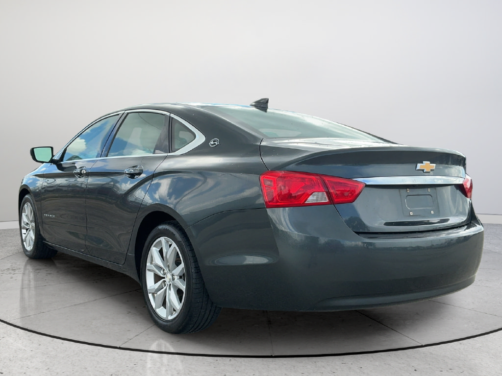Used 2019 Chevrolet Impala LT FWD image 4