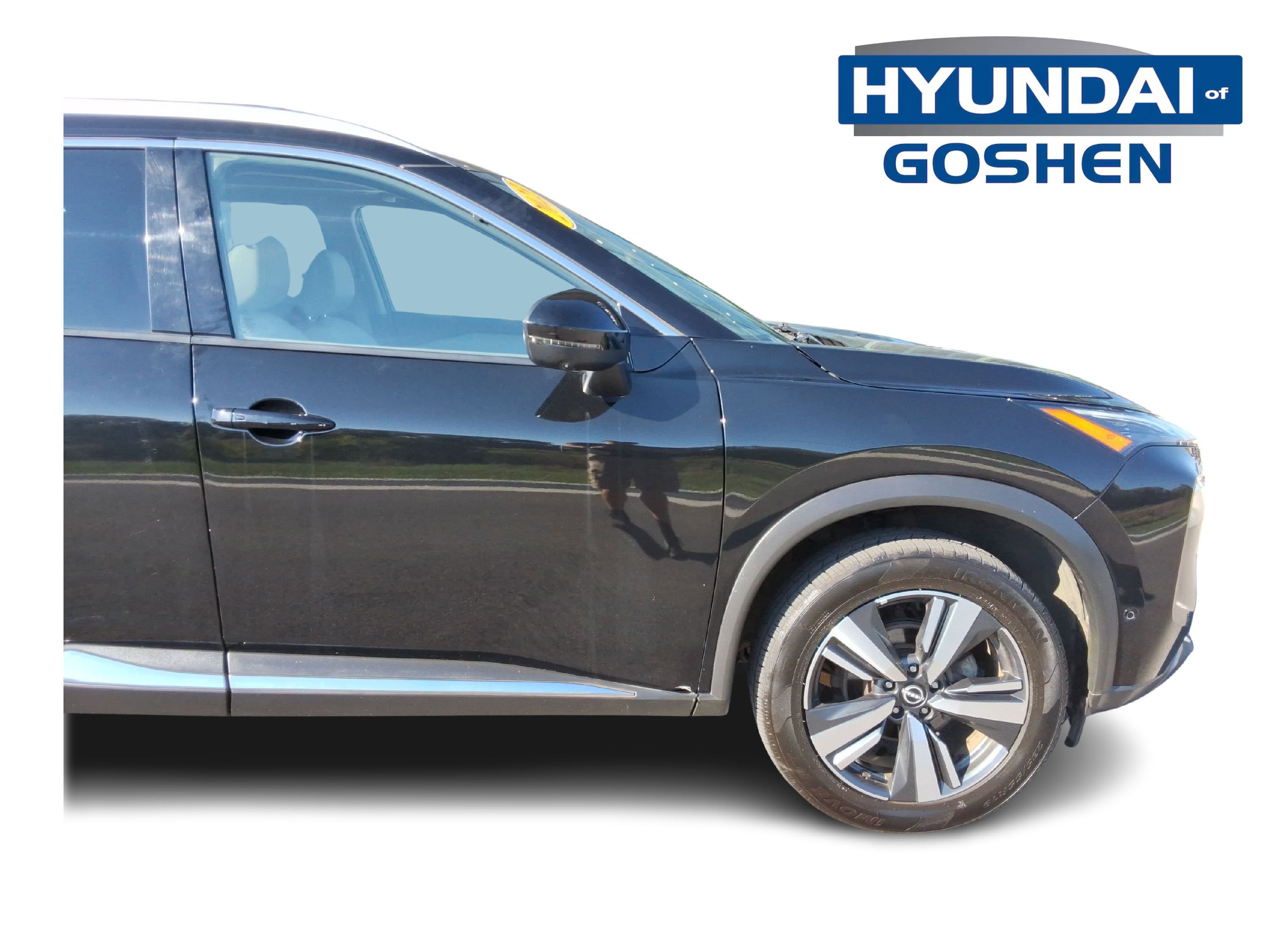 Used 2023 Nissan Rogue SL w/ SL Premium Package image 10