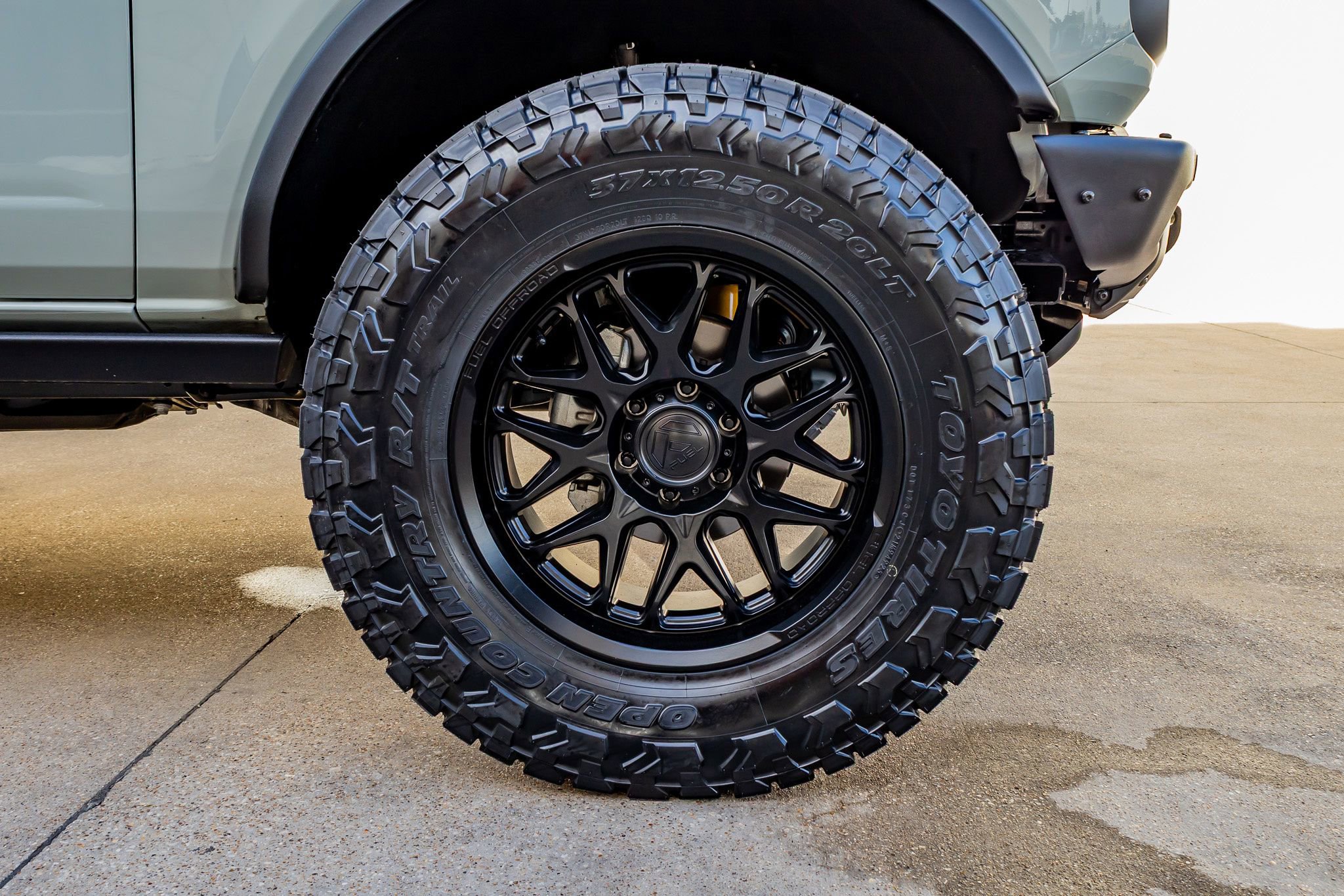 Used 2024 Ford Bronco Badlands image 12