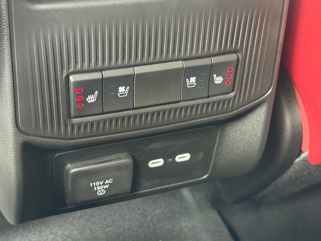 New 2025 Jeep Wagoneer S Launch Edition AWD/4WD image 53