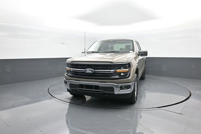 New 2026 Ford F150 XLT w/ Tow/Haul Package image 3