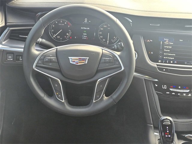 Used 2024 Cadillac XT5 Luxury image 15