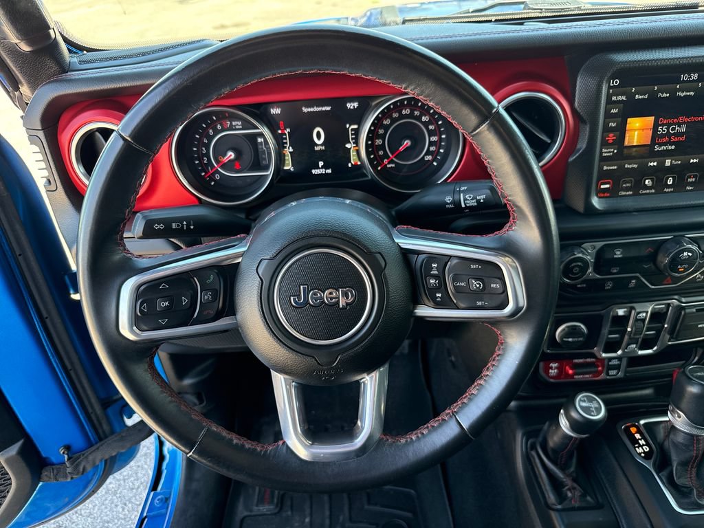 Used 2022 Jeep Gladiator Rubicon w/ LED Lighting Group AWD/4WD image 14