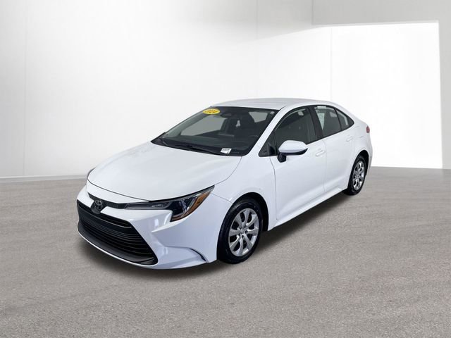 Used 2024 Toyota Corolla LE FWD image 11