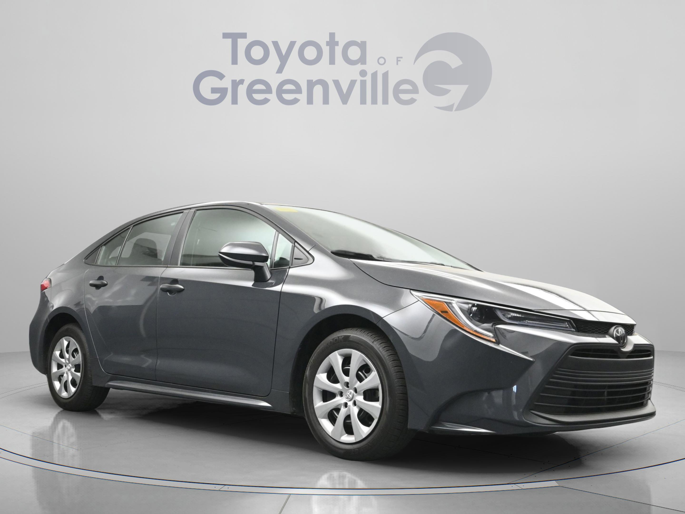Used 2025 Toyota Corolla LE image 19
