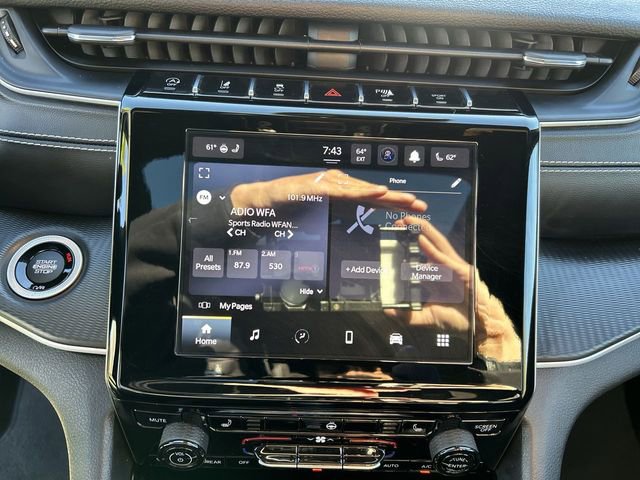Used 2023 Jeep Grand Cherokee L Altitude AWD/4WD image 20