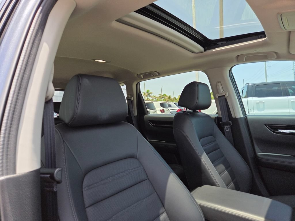 Used 2025 Honda CR-V EX-L image 16