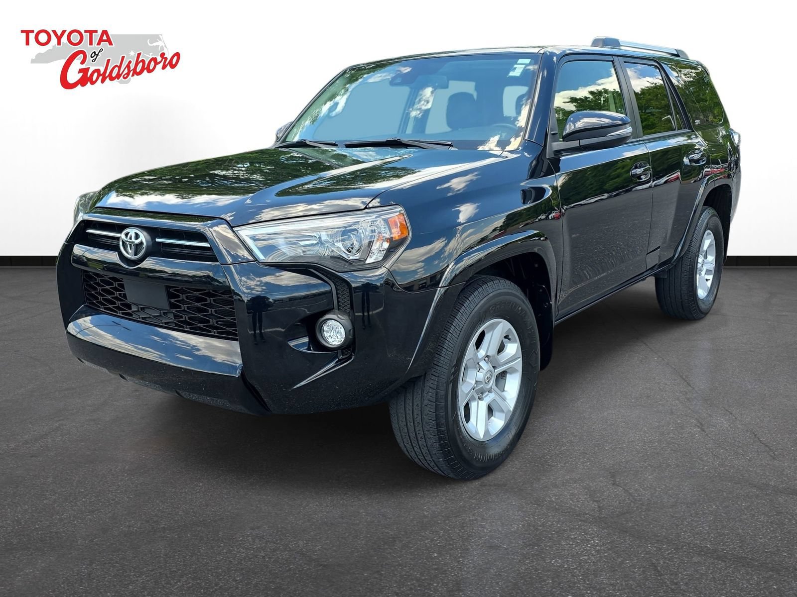 Used 2024 Toyota 4Runner SR5 Premium w/ Moonroof Package RWD image 1