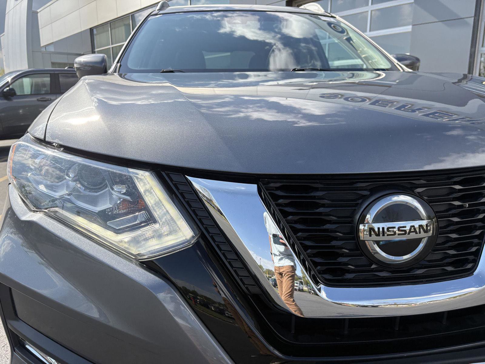Used 2020 Nissan Rogue SL w/ Premium Package AWD/4WD image 24
