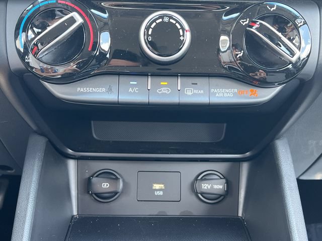 Used 2022 Hyundai Kona SE w/ Cargo Package FWD image 20