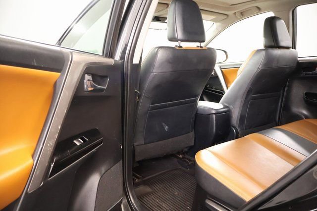 Used 2017 Toyota RAV4 Limited image 29