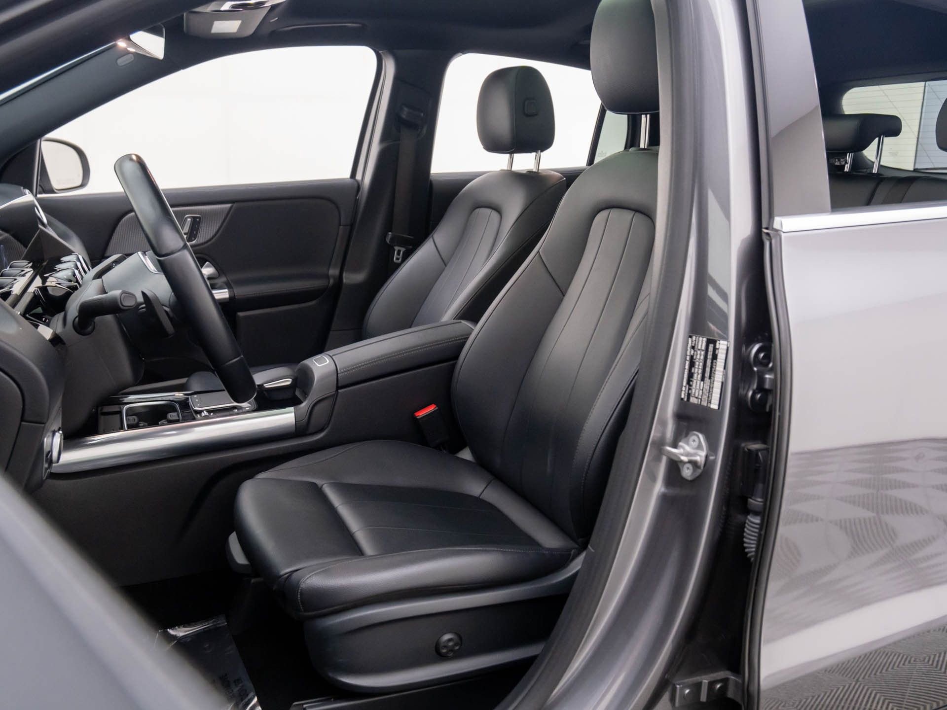 Used 2021 Mercedes-Benz GLA 250 GLA 250 image 16