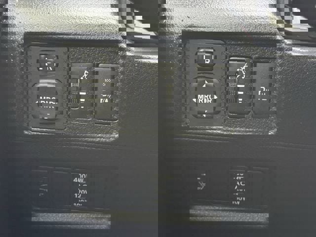 Used 2018 Toyota 4Runner Limited AWD/4WD image 25