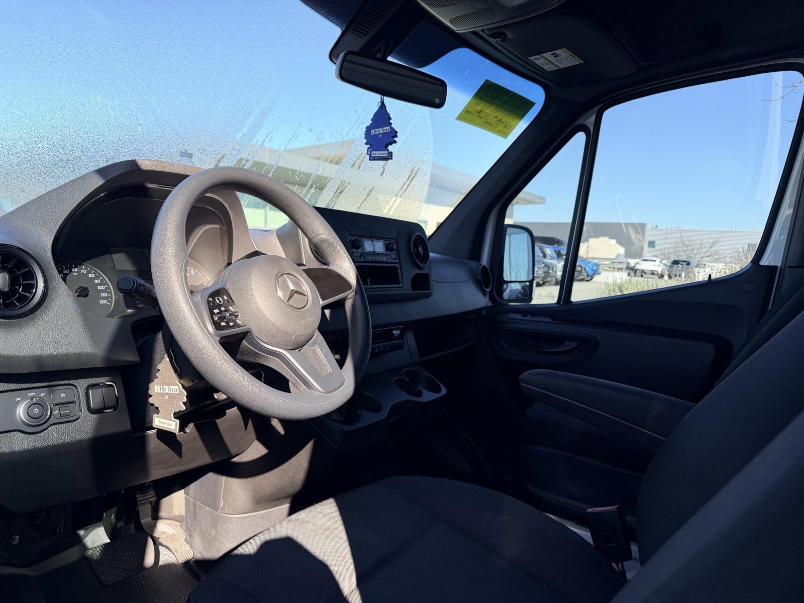 Used 2023 Mercedes-Benz Sprinter 144 Cargo image 3