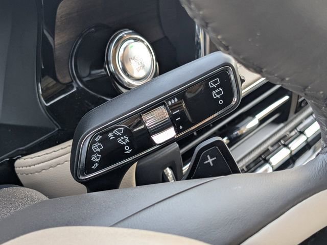 Used 2022 Lincoln Corsair Reserve w/ Luxury Package image 25