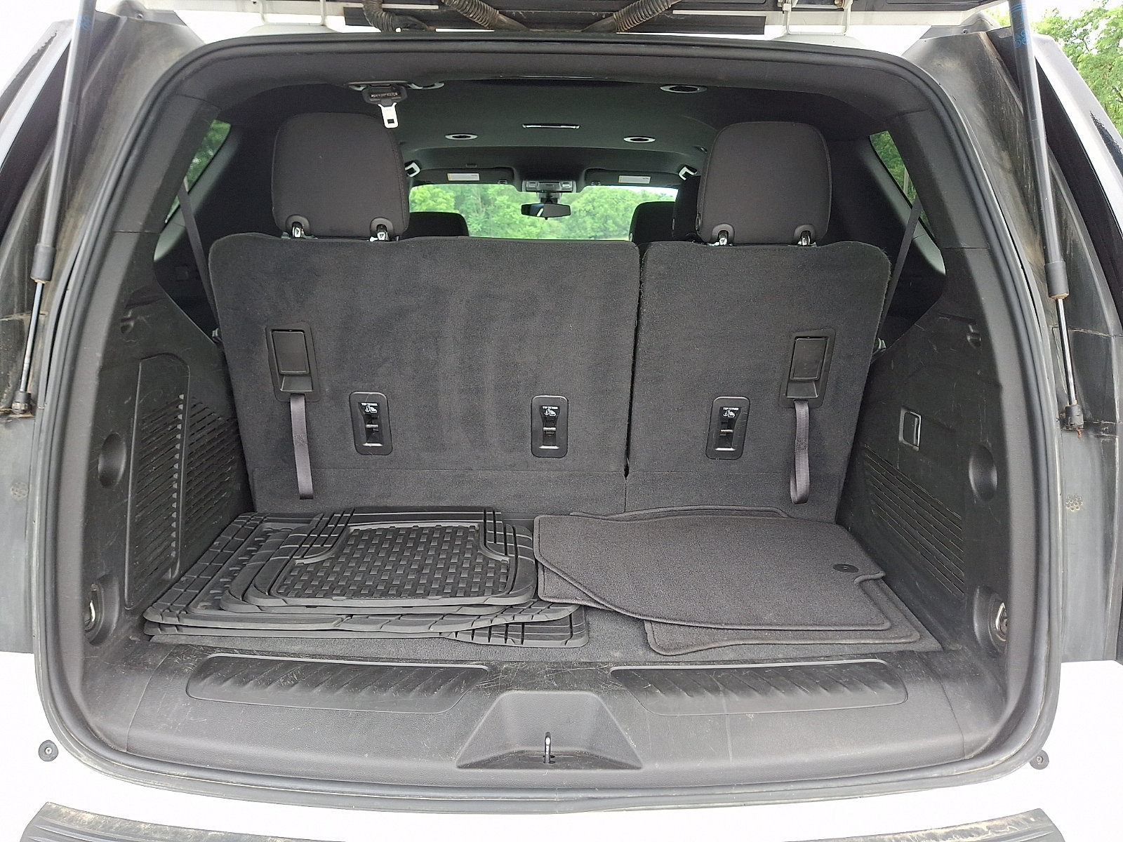Used 2022 Chevrolet Tahoe LS AWD/4WD image 30