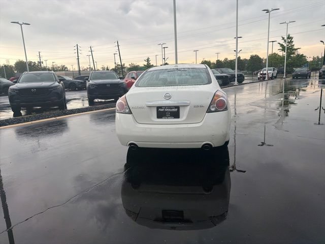Used 2009 Nissan Altima 2.5 SL w/ SL Pkg FWD image 11