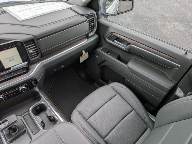 New 2026 GMC Sierra 1500 SLT w/ SLT Convenience Package AWD/4WD image 17