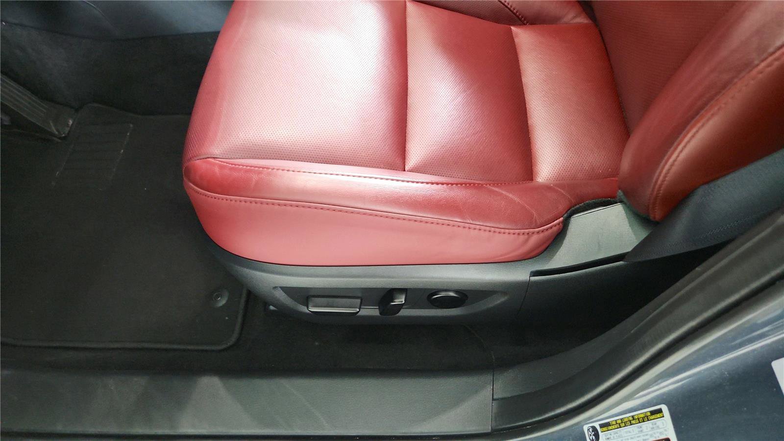 Used 2025 MAZDA CX-30 AWD 2.5 S w/ Preferred Package image 11