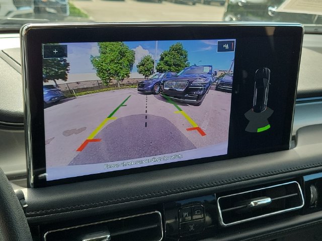 Certified 2023 Lincoln Nautilus AWD image 22