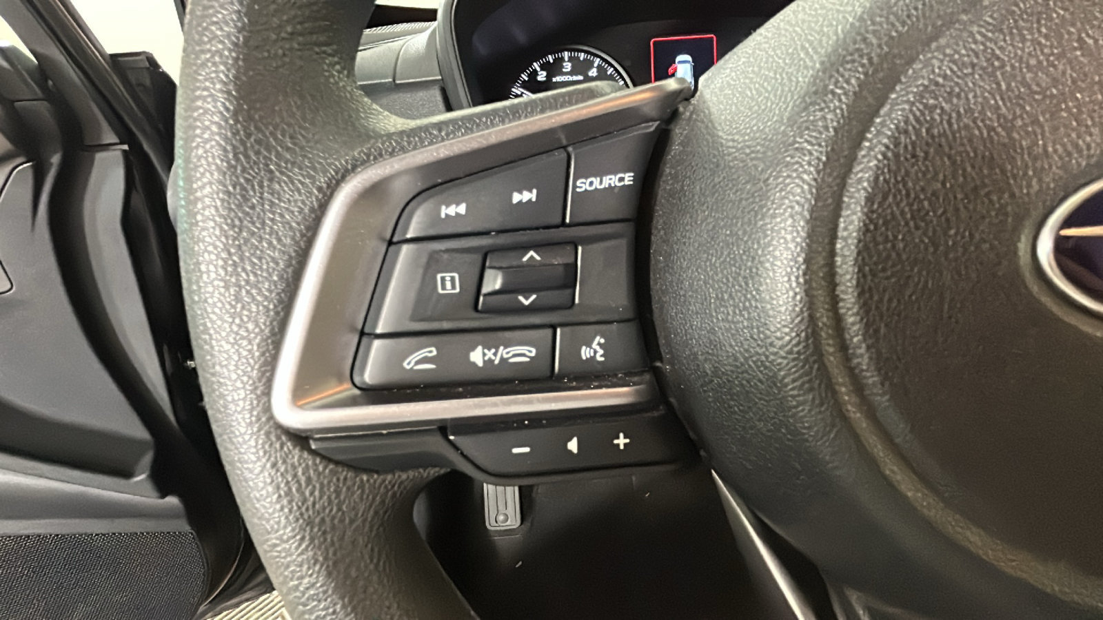 Used 2024 Subaru Impreza 2.0i AWD/4WD image 19