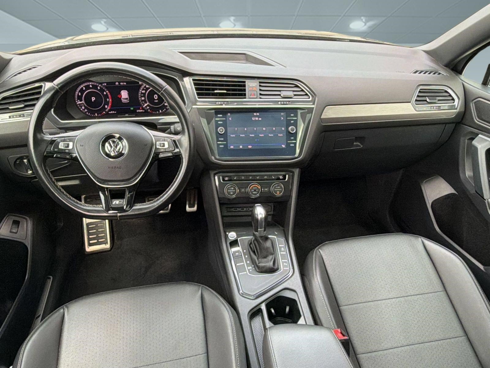 Used 2019 Volkswagen Tiguan SEL R-Line FWD image 16